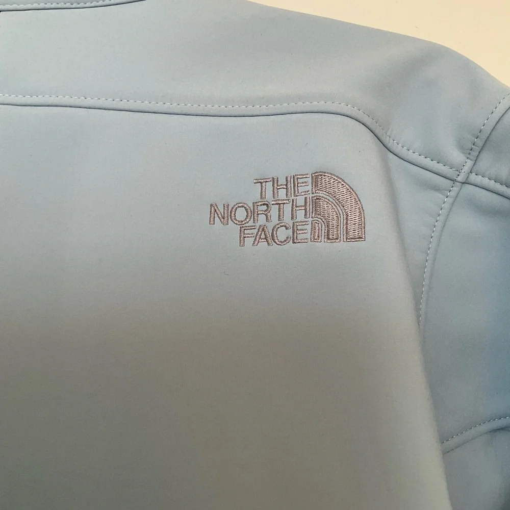 The North Face Woman’s Coat - Picture 6 of 13